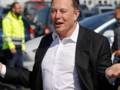 Илон Маск заявил, что Tesla обгонит Apple и станет крупнейшей компанией в мире