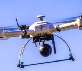 У Швеції дрон облив фарбою віллу російської торговельної делегації