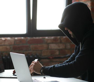 Українські хакери атакували декілька російських компаній, які підтримують війну