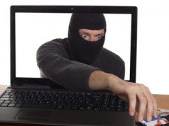 Интернет-мошенники обманули женщину на 10 тысяч гривен