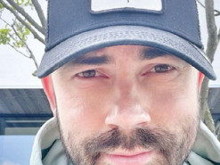 Бєдняков висміяв російських окупантів, які перейменували проспект Миру в Маріуполі