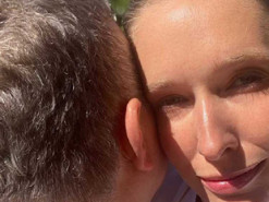 Катя Осадча повернулась до Києва: зворушливе фото возз'єднання з чоловіком