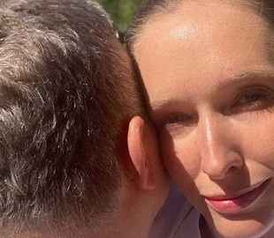 Катя Осадча повернулась до Києва: зворушливе фото возз'єднання з чоловіком