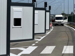 Не всіх українців з інвалідністю випускають за кордон: є дві причини для відмови