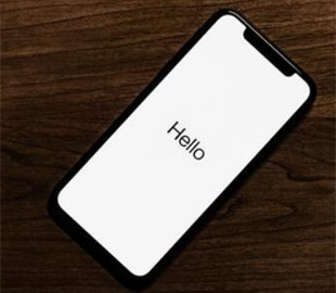 Як навчити iPhone промовляти ім’я того, хто телефонує