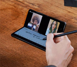 Samsung оснастит новый складной смартфон более прочным ультратонким стеклом