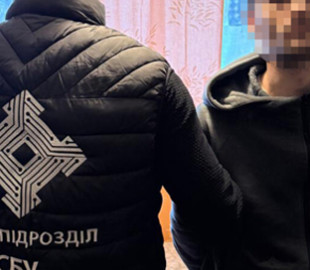 СБУ та кіберполіція затримали на Буковині організатора шахрайського кол-центру