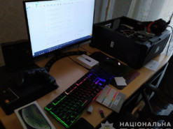 Кіберполіція викрила злочинну групу у співпраці з російськими хакерами