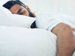 Дієтолог назвала продукти, які допоможуть покращити сон