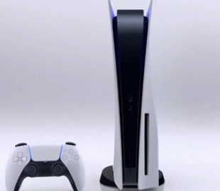 Опубликовано официальное фото PlayStation 5