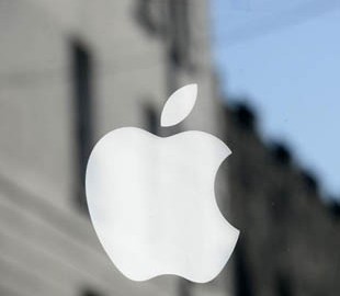 Apple снова стала самой дорогой американской компанией