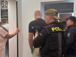 Видурили понад 12 млн у громадян ЄС: в Україні накрили великий шахрайський "кол-центр"