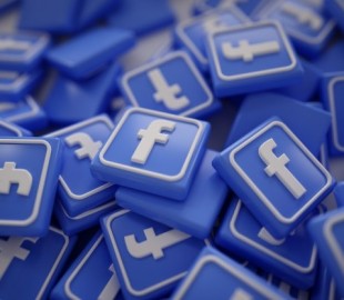 Украинцам предлагают продать свои аккаунты в Facebook