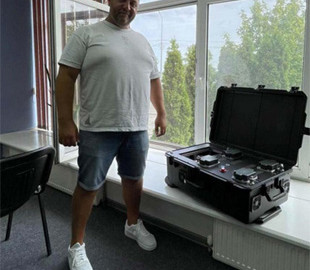 Єгор Крутоголов передав антидрон захисникам Миколаєва