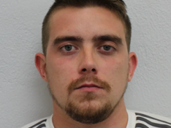 У хакера конфисковали более миллиона долларов, чтобы выплатить компенсации его жертвам