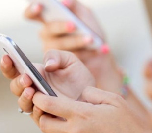 Meta обмежить можливість надсилати повідомлення неповнолітнім