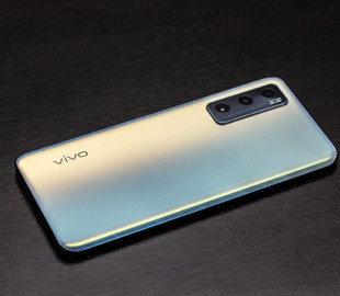 Vivo пообещала три года выпускать обновления для флагманских смартфонов