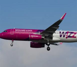 Смартфони більше не вимикатимуть: Wizz Air впроваджує 5G у повітрі