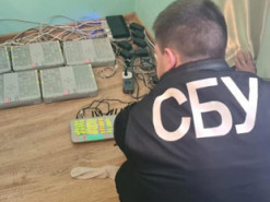 Кіберфахівці СБУ заблокували схему масштабних шахрайств у телекомунікаціях