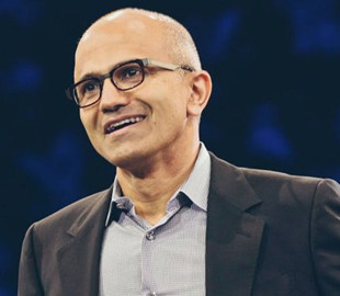 Глава Microsoft пояснив, чому взялися розслідувати давній службовий роман Білла Гейтса