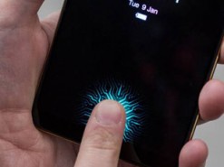 В чем уникальность смартфона Galaxy P1 от Samsung?