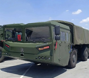 Китайські розробники представили платформу для балістичних ракет HTF-5750 HEV 12×12