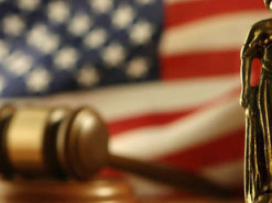 В США у адвоката отобрали лицензию за пост в Facebook