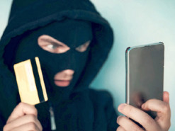 Мошенники продолжают выманивать деньги у доверчивых украинцев