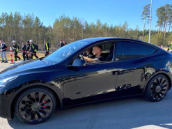 Как выбрать подходящий арендованный автомобиль для поездки по Киеву