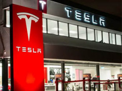 США раскритиковали производителя электромобилей Tesla за загрязнение атмосферы Земли