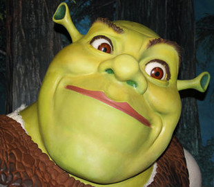 В Москве полиция год пересматривала конфискованные мультфильмы о Шреке, отбирая пиратские версии