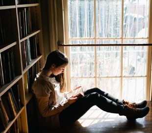 Google предлагает поговорить с книгами