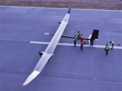 Літав у стратосфері 24 години: у США випробували дрон PHASA-35 на сонячних батареях