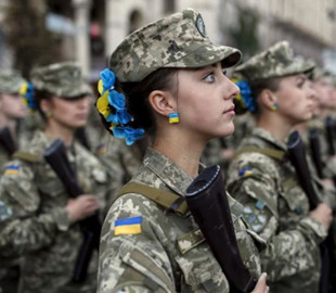 Постановка жінок на облік у військкоматі: які потрібні документи