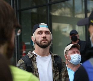 Поліція завершила розслідування нападу на кореспондента «Букв» Олександра Кужельного