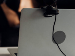 27-річну калушанку судитимуть за 118 порнороликів