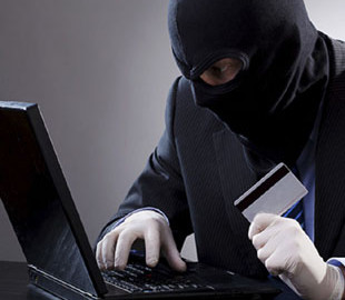 Інтернет-шахрай ошукав чоловіка на 17 тисяч гривень