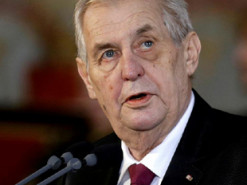 Президент Чехії перетворився з прихильника кремля на одного з найсуворіших критиків