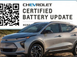 Подвергшиеся замене дефектных батарей электромобили Chevrolet Bolt получат QR-коды для допуска на парковки
