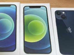 Закарпатські митники зупинили елітні «подарунки під ялинку»