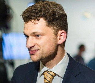 Эксперты по кибербезопасности раскритиковали инициативу Дубилета заменить спецсвязь смартфонами