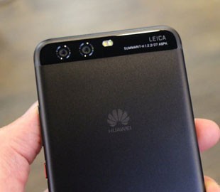 Samsung уступил Huawei по продажам в Польше