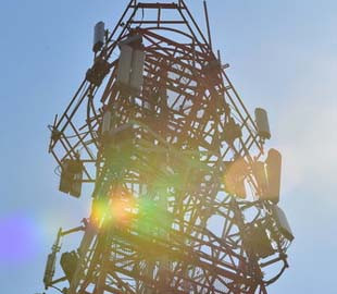 Анархисты объяснили, почему сожгли базовую станцию Vodafone