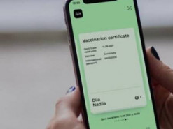 На порталі Дія тепер можна згенерувати міжнародний COVID-сертифікат про вакцинацію
