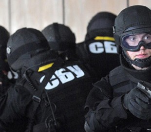 СБУ прекратила деятельность украинцев, снимавших пропагандистское видео для российских СМИ