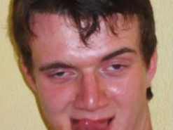 Герой мема "укуренный парень" спустя 10 лет раскрыл свою личность