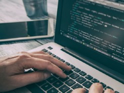 Сотрудники компании могут быть в два раза опаснее хакеров