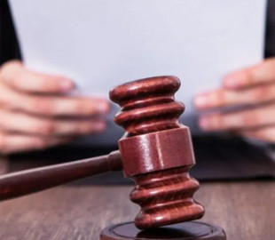 Фотографувала військових ТЦК, щоб зірвати мобілізацію: мешканку Вінничини засудили до 5 років ув’язнення