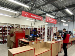 Клієнт звинуватив "Нову пошту" в розкраданні дорогої посилки: що кажуть в компанії