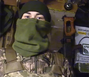 Празднуйте, мы прикроем! Украинские защитники с передовой передали поздравления с Новым годом